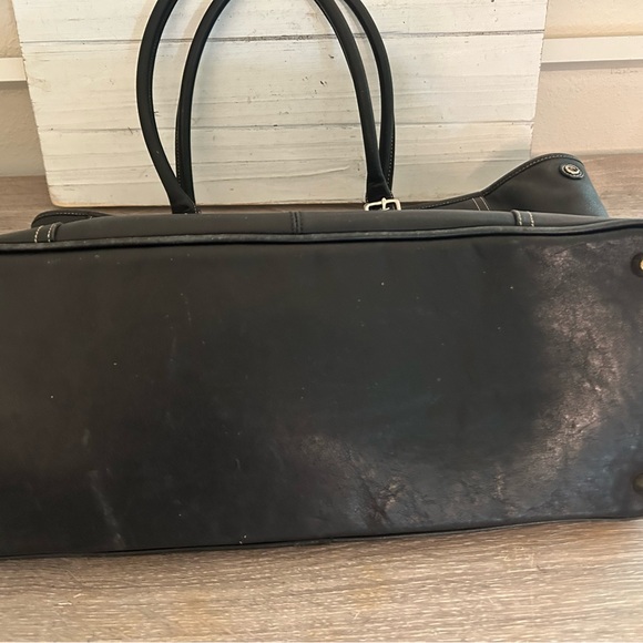 Vintage Coach Tote Bag 5131
Business travel, overnite tote. Good condition. - Picture 3 of 5